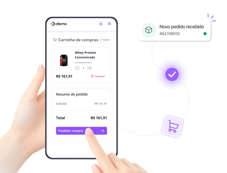 Cliente escolhendo suplementos em catálogo digital pelo celular